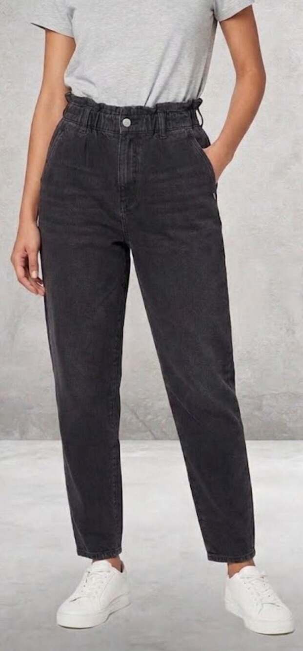 Zara Black High Waist Paperbag Tapered Denim Jeans Size US 8